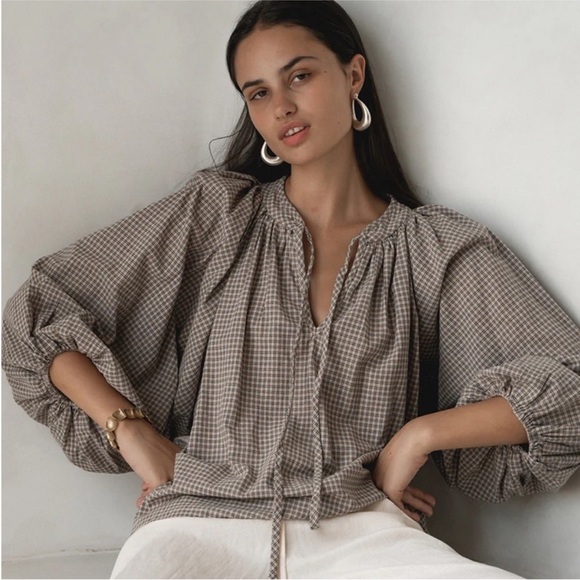 Daughters of India Tops - Daughters of India Poet Blouse in Taupe Small
